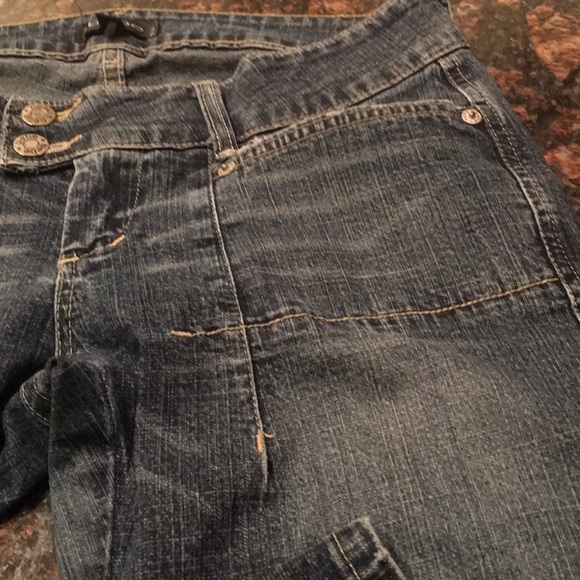 Bebe Jeans Double Button, Cute, Clean, Non-Smoker. - Picture 2 of 8